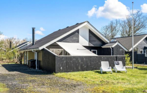 2 Bedroom Amazing Home In Hemmet